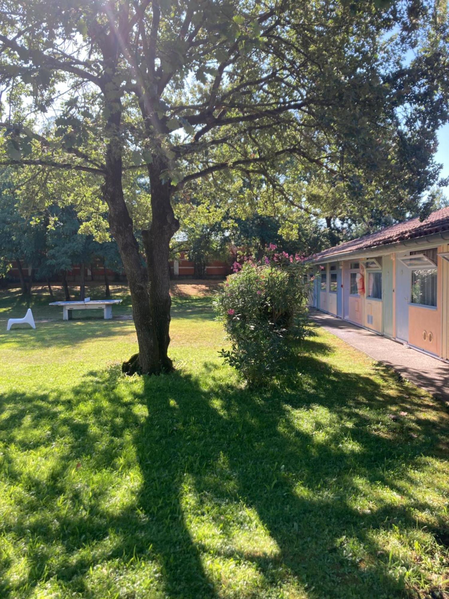 Residence Thibaud Toulouse Buitenkant foto